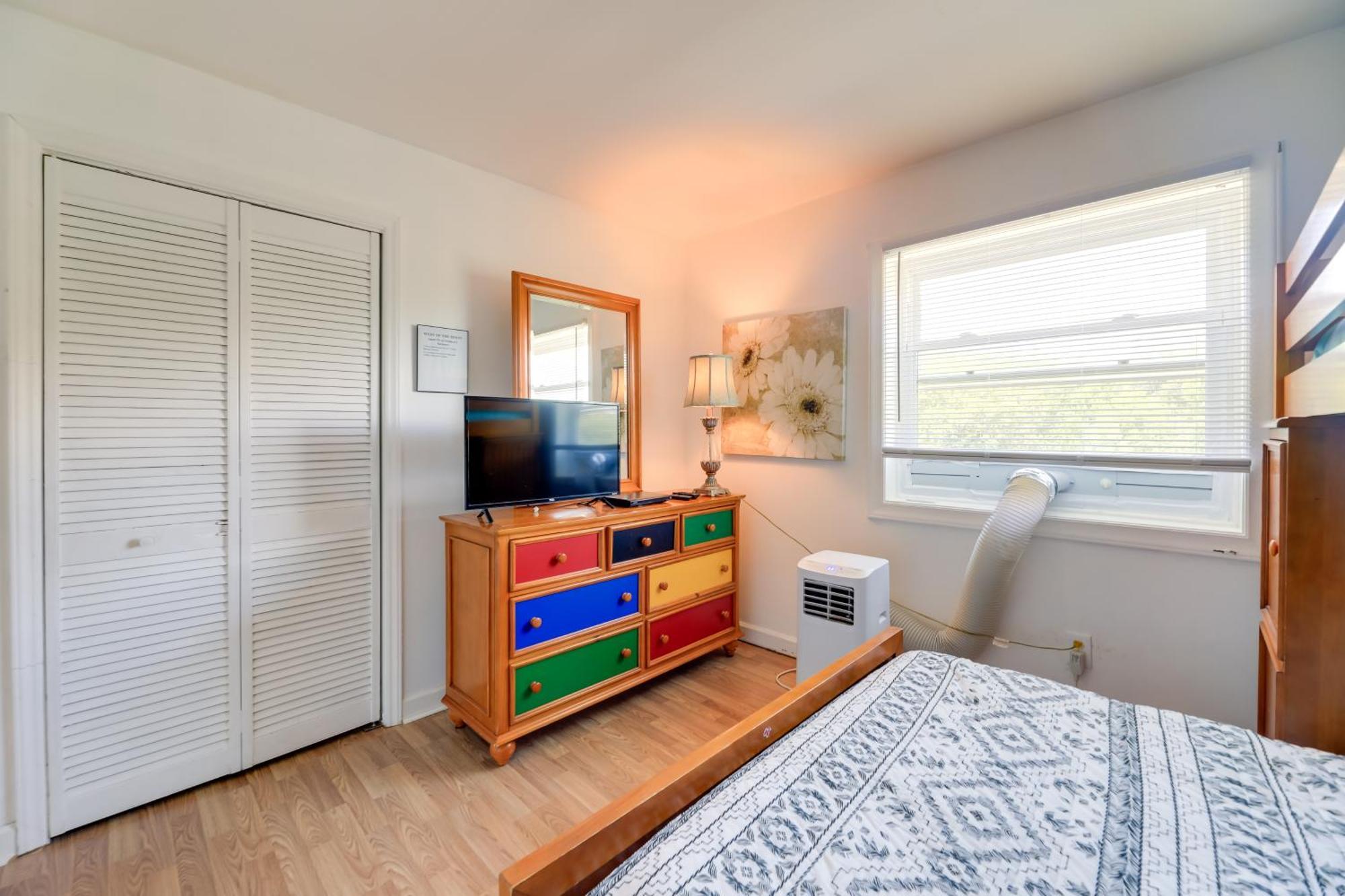 West Of The Moon Ocean Apt With Beach Access! Emerald Isle Εξωτερικό φωτογραφία